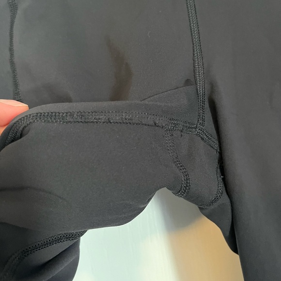 LULULEMON CROP 21” TIGHT - Picture 8 of 9